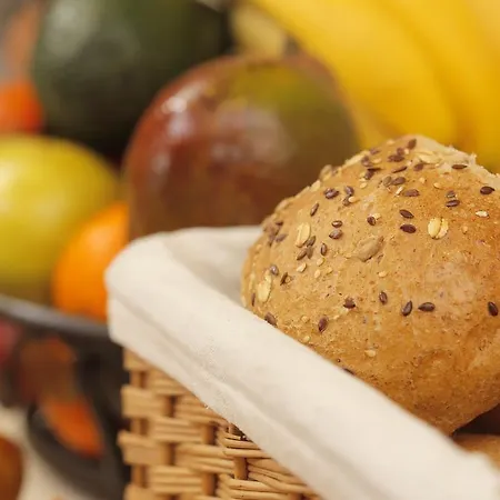 Garden40 Oda ve Kahvaltı 3*