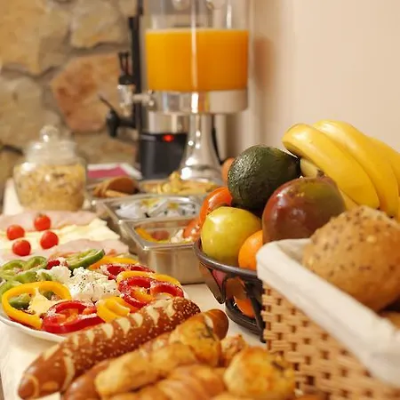 Garden40 krevet i doručak 3*