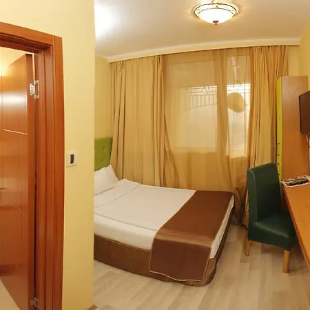 Garden40 Bed & Breakfast 3*