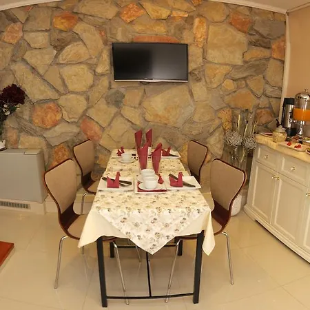 krevet i doručak Garden40 Belgrade