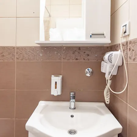 krevet i doručak Garden40 3*