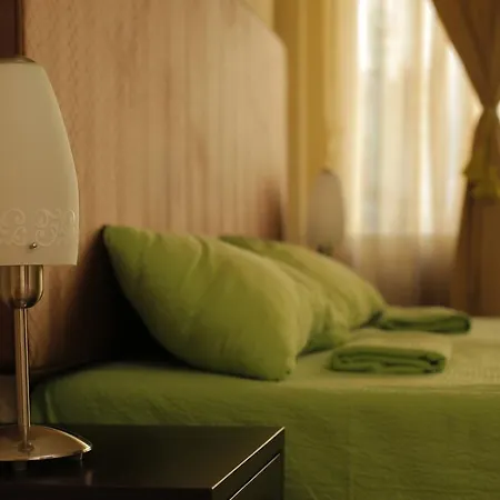 Oda ve Kahvaltı Garden40