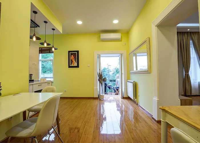 住宿加早餐酒店 四十号花园住宿加早餐旅馆 贝尔格莱德